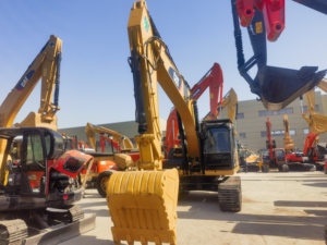 รถขุดตีนตะขาบ Caterpillar CAT 323D ของแท้ ชั่วโมงการทำงานต่ำ รถขุดมือสอง รถขุดใช้แล้วสำหรับขาย - Product Image 6