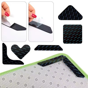 4 pegatinas antideslizantes reutilizables para alfombras, a prueba de agua, antirrugas, parches fijadores para alfombras, cinta adhesiva para suelos, almohadillas de esquina para tapetes. - Product Image 1