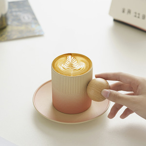 High-Grade Beleza Refinada Bonito Chá Café Sobremesa Bebidas Presente Perfeito Conjuntos Louça Luxo Ins Cerâmica Xícara De Café Pires Set - Product Image 3