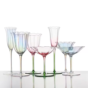 Fantaisie De Luxe Soufflé <span class=keywords><strong>À</strong></span> La Main Longue Tige <span class=keywords><strong>Eau</strong></span> Verre <span class=keywords><strong>À</strong></span> Vin Tasse De Mariage Propre Verre En Cristal <span class=keywords><strong>Verres</strong></span> <span class=keywords><strong>À</strong></span> Vin - Product Image 2