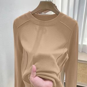 2024 nuevo hilo coreano mujer moda camiseta Base camisa Color <span class=keywords><strong>s</strong></span>ólido cuello redondo interior Otoño Invierno abrigo - Product Image 3