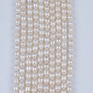 Perles d'eau douce naturelles en forme de riz de 5-6 mm en gros, en fils dispersés, pour bracelets et colliers DIY, disponibles en diverses couleurs - Product Image 5
