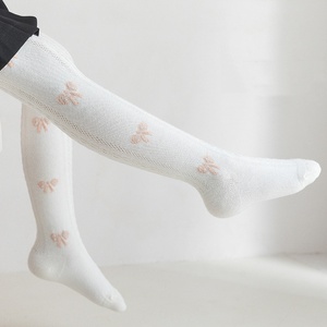 Collection Printemps-Automne Collants en Maille Leggings à Nœud en Coton Peigné Fins pour Filles et Bébés Filles - Product Image 3