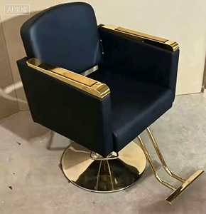 Chaise de barbier ergonomique pivotante et réglable en acier inoxydable durable avec siège en cuir, rotation à 360 degrés, pour coiffeur, extérieur - Product Image 1