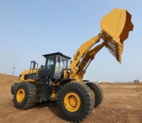 Chargeuse sur pneus frontale 676F 7 tonnes 3,5-6,5 m³ pour carrière avec pièces de rechange, godet à roche et fourche grappin à bois (compatible 655D, 660D)