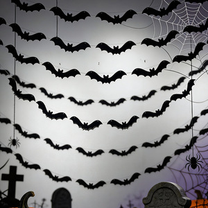 Decoración de Halloween: Guirnalda de murciélagos de fieltro, colgante para fondo, decoración colgante para fiestas y eventos. - Product Image 5