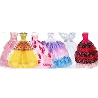 Lot de 50 pièces de vêtements en tissu pour poupées de 30 cm, robes de poupée tendance, robes de mariée, bikinis, chaussures et accessoires, pour 14 ans et plus, lot mixte en gros