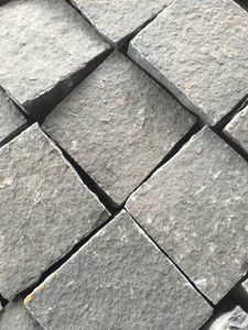Pierre cubique de pierre de granit noir de pavé naturel de granit de prix bas pour l'allée de brique - Product Image 3