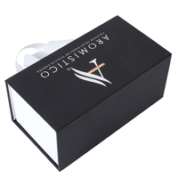 Boîte cadeau rigide personnalisée avec poignée en satin, doublure intérieure en satin blanc, design à fentes, logo imprimable, coque en carton rigide