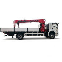 Grue montée sur camion Isuzu 4x2 de 8 tonnes avec nacelle élévatrice pour travaux de réparation municipale