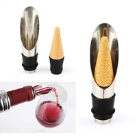 Kit de barman 4 pièces avec support en bois, bouchon de bouteille de vin en acier inoxydable, tire-bouchon, verseur et ensemble d'outils de bar