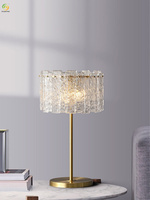 Lampe de chevet de chambre à coucher principale en cristal simple et moderne Filet de lumière rouge Atmosphère de luxe Lampe atmosphérique