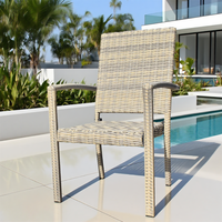 Fauteuil en rotin tissé extérieur moderne avec dossier haut, coussin gris | Sièges de patio durables pour jardin, relaxation au bord de la piscine
