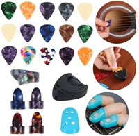 Kit d'accessoires pour guitare - Ensemble trois-en-un avec capo, médiators, cordes, enrouleur de cordes, outil de réglage et accordeur - Fabriqué à Guangdong