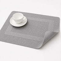 Set de table en feutre gris personnalisé, bordure géométrique, tapis de table résistant à la chaleur, réutilisable, protection de table de cuisine
