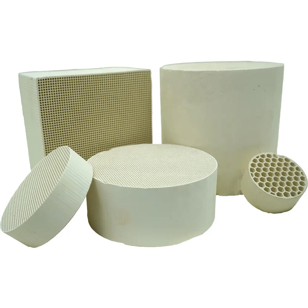 Schlussverkauf industrieller Katalysator Konverter Keramik-Wabenfilter Monolith-Austauschblock für Auto Katalysator