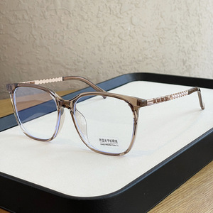 Monture de lunettes de myopie TR ultra légère, grande monture, monture de lunettes pour femmes, lunettes à visage nu, lunettes rétro personnalisées, anti-lumière bleue - Product Image 2