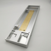 Boîtier de clavier mécanique CNC personnalisé en aluminium 6061 6063, finition anodisée et PVD, produits en promotion