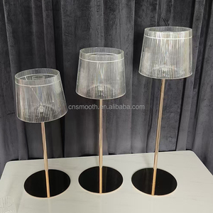 Set di 3 Pezzi Popolari SMOOTH: Paralumi, Centrotavola per Matrimoni, Portacandele Dorati per Forniture Nuziali - Product Image 4