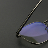 Kacamata Pria Oval Full-Rim Titanium Solid Tahan Lama Langsung dari Pabrik Model 5014 Gaya Bisnis Fashion