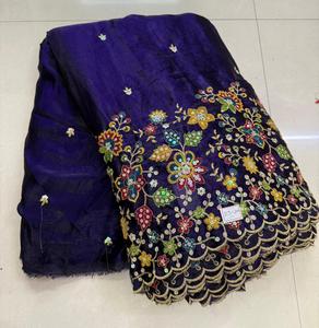 ผ้าดีดาเรียผ้าไหมสีทองแบบใหม่ผ้าผืนใหญ่สวยงาม - Product Image 1