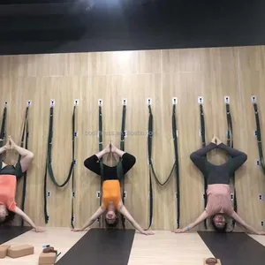 OMA YM-se monta en la pared para hacer yoga