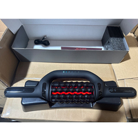 Masseur Électrique Portatif à Percussion Rotative 360° avec Base Mains Libres Rechargeable 6 Vitesses pour Récupération Musculaire Profonde du Corps