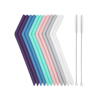 Qualité alimentaire BPA gratuit personnalisé réutilisable bébé silicone pliant pailles à boire