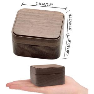 Caja de música de madera de arce cuadrada personalizada Ever Bright 2025 Mini cuerda con canción "You Are My Sunshine" para regalos de cumpleaños - Product Image 3