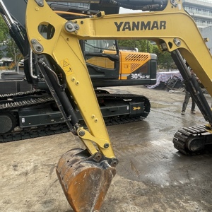 Miniexcavadora YANMAR ViO35-6B Usada de 3.5 Toneladas con Giro Cero y Sistema Hidráulico - Product Image 5