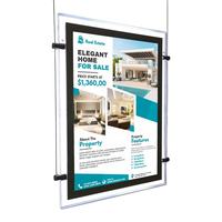 Boîte lumineuse publicitaire suspendue en acrylique pour vitrine, avec éclairage LED, pour affichage immobiliers et signalétique.