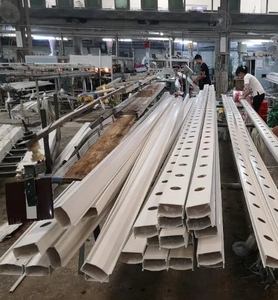 Canal en <span class=keywords><strong>PVC</strong></span> pour système de culture hydroponique 100*50mm - Product Image 2