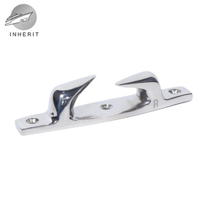 Guide-câble incliné en métal creux Heritage 316 pour bollard marin, idéal pour yachts, bateaux de pêche et bateaux rapides - Product Image 5