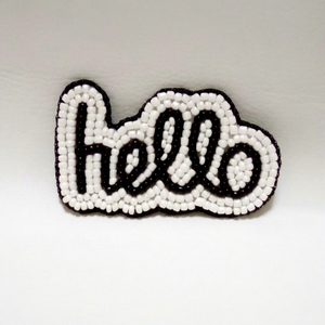 Broche de solapa con cuentas, hecho a mano, bordado, ecológico, base de lona de algodón de alta calidad, accesorio de moda para prendas. - Product Image 1
