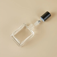 Bouteilles de parfum en verre portables de qualité supérieure de 10ml applicateur à boule roulante conceptions miniatures lisses uniques parfum luxueux fantaisie