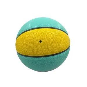 Entraînement de basket-ball professionnel en PU Logo d'impression personnalisée balle de jeu extérieure et intérieure en vrac combinaison de couleurs de rue basket-ball