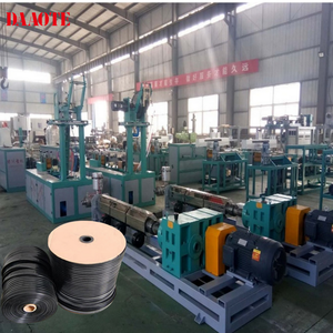 Double couche Agriculture agriculteur <span class=keywords><strong>terre</strong></span> cultures champs légumes coton plantations eau goutte à goutte irrigation ruban/tuyau/machine à tuyaux - Product Image 2