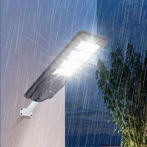 Farolas Solares Inteligentes de 100-500W para Campos de Fútbol, Instalación Conveniente, Farolas Integradas IP65 para Uso en Exteriores - Product Image 5