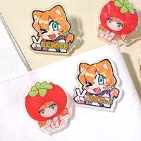 Badges et épingles en acrylique holographique transparents imprimés avec logo personnalisé Vograce, design créatif