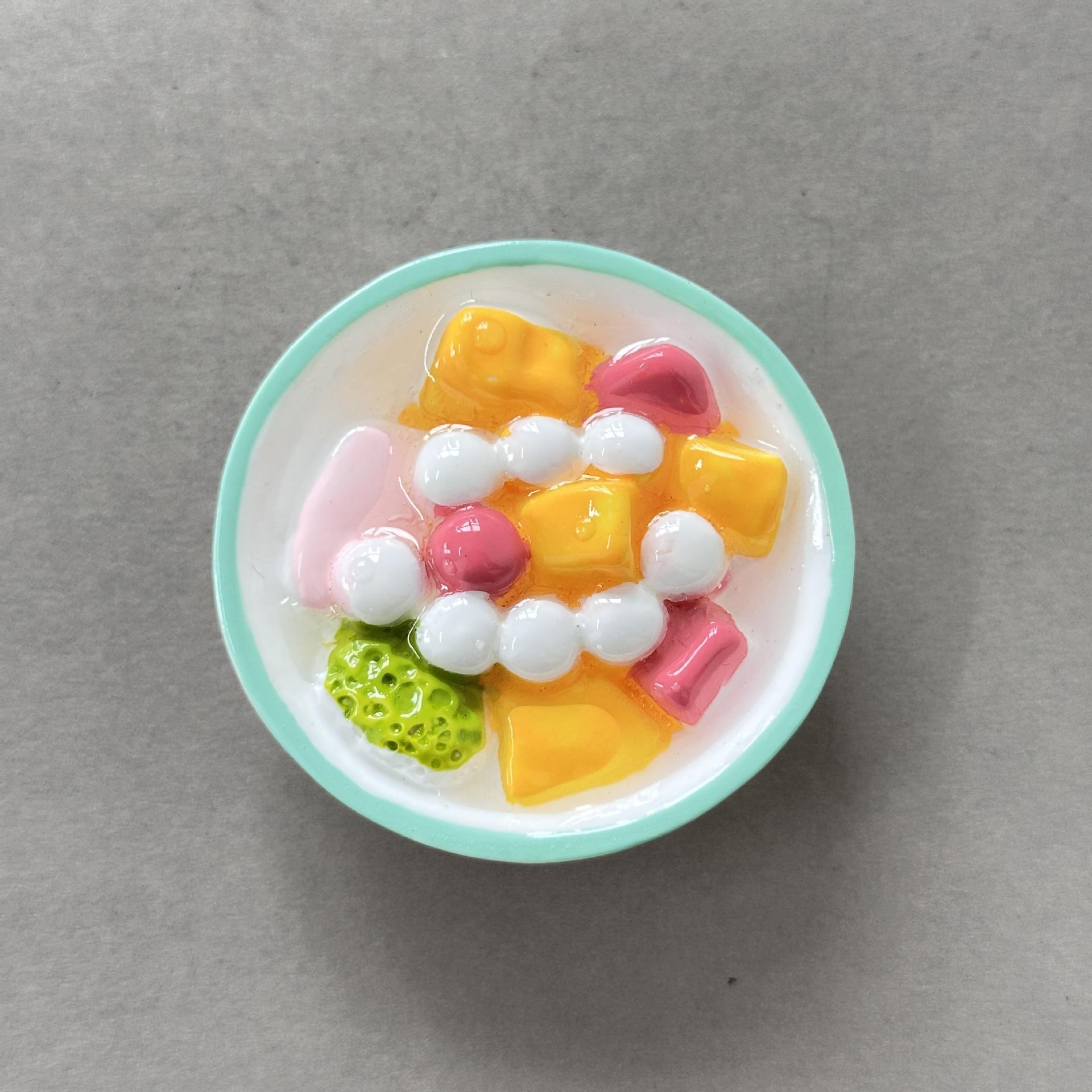 ชามสีเขียว