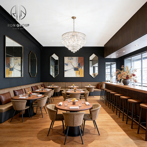 Ensemble <span class=keywords><strong>de</strong></span> mobilier moderne et personnalisé pour salon <span class=keywords><strong>de</strong></span> thé et café : tabourets hauts ronds en bois et cuir, table <span class=keywords><strong>de</strong></span> restaurant, chaise et banquette. - Product Image 1