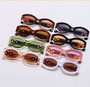 Gafas de Sol Retro con Logotipo Personalizado, Montura Pequeña, Estilo Ojo de Gato, Protección UV400 para Mujer - Product Image 5