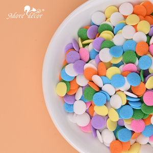 Nuevas Chispas de Azúcar Dulces Certificadas Halal para Pasteles Navideños con Adornos Decorativos y Gorros de Caramelo en Forma Sólida en Bolsa - Product Image 1