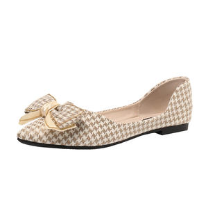 Fábrica al <span class=keywords><strong>por</strong></span> mayor nuevo diseño puntiagudo tela <span class=keywords><strong>de</strong></span> celosía zapatos transpirables doble lazo plano casual mujeres bombas zapatos al aire libre - Product Image 1
