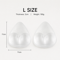 Coussinets de soutien-gorge push-up en silicone personnalisés, rehausseurs de poitrine triangulaires, vente en gros, tailles M L, adhésifs et non adhésifs, marque privée pour femmes