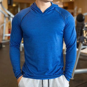 T-shirt de sport à capuche pour homme, coupe slim, manches longues, séchage rapide, respirant, motif uni, 180 grammes, vêtements de sport décontractés - Product Image 2
