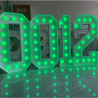 Décorations de mariage Hongsen personnalisées pour l'extérieur et l'intérieur, grandes lettres géantes LED RGB de 4 pieds en PVC et métal pour les fêtes