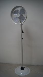 Ventilateur sur pied de 18 pouces OEM/ODM, électrique, hauteur réglable, en métal, avec fonction de brumisation, pour usage commercial/industriel GAPIDF026 (KTS-1845SS) - Product Image 5