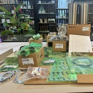 <span class=keywords><strong>Kit</strong></span> di guarnizione completa per <span class=keywords><strong>Doosan</strong></span> Daewoo Develon DE08T 150115-00005 parti di ricambio del motore <span class=keywords><strong>kit</strong></span> di riparazione parti <span class=keywords><strong>doosan</strong></span> set guarnizioni - Product Image 2