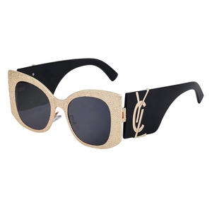 2025 all'ingrosso nuova signora occhiali da sole di moda l'ultimo lucido grande telaio occhiali da sole esclusivi per le donne occhiali - Product Image 1